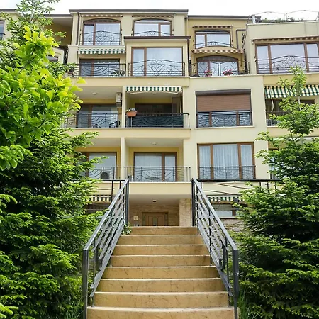 Gardens By The Sea - Relaxing 1bd, Parking + View * Варна