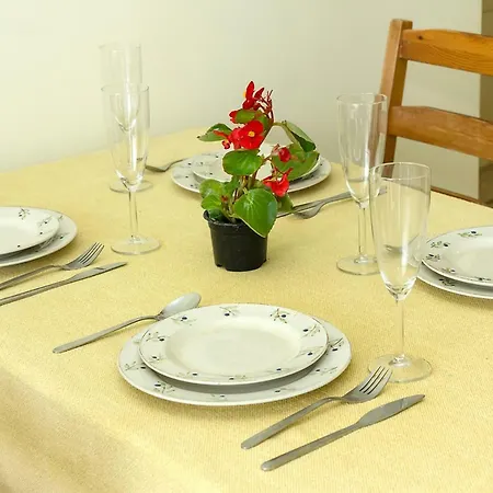 Gardens By The Sea - Relaxing 1bd, Parking + View Апартаменты