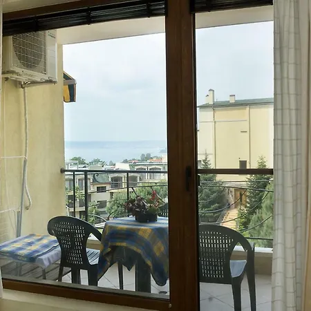 Gardens By The Sea - Relaxing 1bd, Parking + View Apartment Varna
